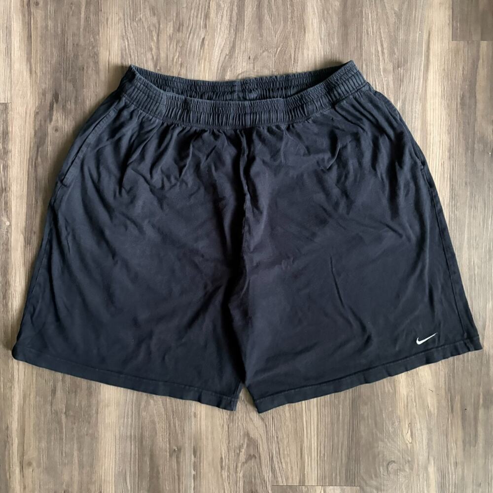 Vintage Nike Sweat Shorts Men's Size 2XL Black Athletic *Has Pockets* 38x10